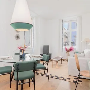 Apartment Ando Living - Santa Justa 77 House, Lissabon